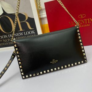 Valentino Large Rockstud Wristlet Clutch with Chain In Calfskin Black/Gold