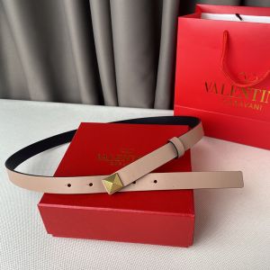 Valentino One Stud Belt 20MM In Calfskin Pink