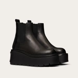 Valentino Uniqueform Chelsea Boots 85MM Women Calfskin Black