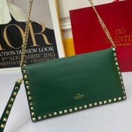 Valentino Large Rockstud Wristlet Clutch with Chain In Calfskin Green